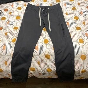 XS REI VUORI CHARCOAL RIPSTOP PANTS